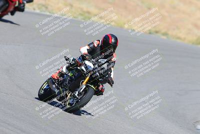 media/Oct-14-2023-TrackXperience (Sat) [[0517685739]]/Level 1/session 4 turn 6/